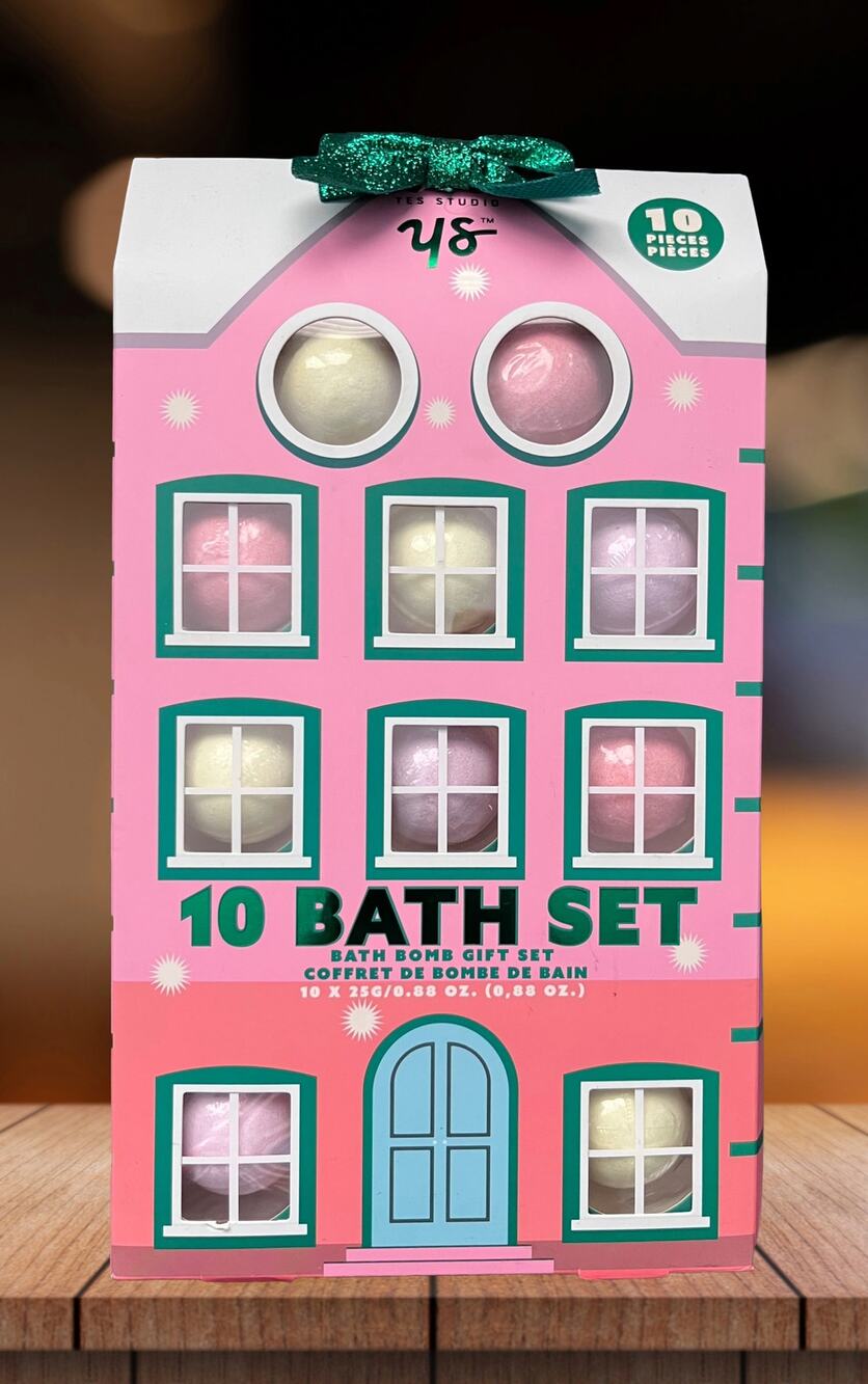NEW! Yes Studio 10 Bath Set colorful bath bombs whimsical house-shaped gift box